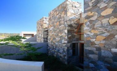 Casa en arriendo de 5 dorm. en Lo Barnechea