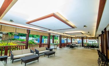 Furnished Condo with Parking Space for Rent in One Oasis