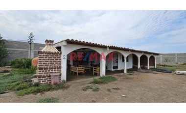 🌿 ¡Exclusivo Fundo Santa Apolonia en Venta – Moche, Trujillo! 🏡

Vive la experiencia de un refugio natural con modernas comodidades en una de las me