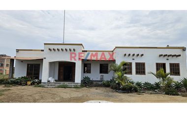 🌿 ¡Exclusivo Fundo Santa Apolonia en Venta – Moche, Trujillo! 🏡

Vive la experiencia de un refugio natural con modernas comodidades en una de las me