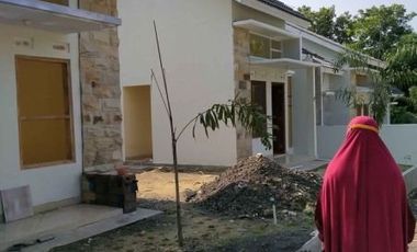 RUMAH MODERN EXCLUSIF SIAP BANGUN LOKASI STRATEGIS DEKAT KAMPUS UMY