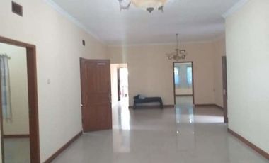Rumah Megah Strategis Asri Sejuk Siap Huni Gunungbatu Cimahi Utara