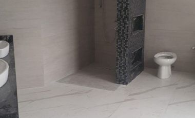 Casa en Alquiler de estreno en Samborondón