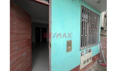 Venta De Casa Con Gran Potencialde Inversion En Pachacutec -Ventanilla Con Vista Paracial Al Mar