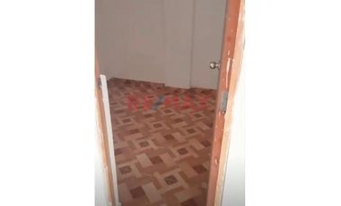 Venta De Casa Con Gran Potencialde Inversion En Pachacutec -Ventanilla Con Vista Paracial Al Mar
