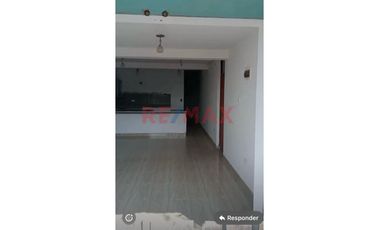 Venta De Casa Con Gran Potencialde Inversion En Pachacutec -Ventanilla Con Vista Paracial Al Mar