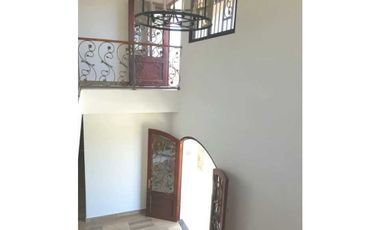 VENDO CASA EN SAN CARLOS