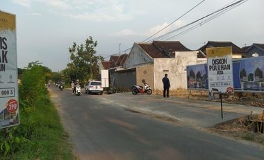 [ TERMURAH DI SOLO ] Stadion Manahan Solo Ke Timur