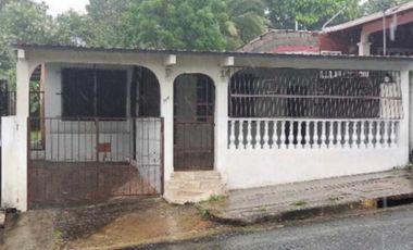 ALQUILO CASA EN LA CHORRERA LAS LOMAS 3R