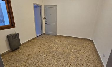 PH en venta - 1 Dormitorio 1 Baño - 50Mts2 - Ramos Mejía, La Matanza