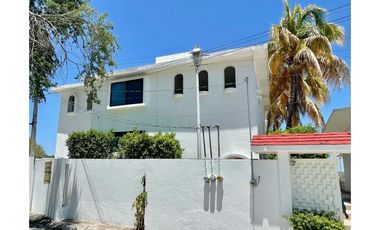 PENTHOUSE EN VENTA CON VISTA AL LAGO