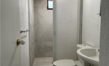 PENTHOUSE EN VENTA CON VISTA AL LAGO