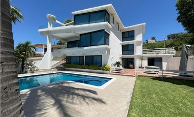 PENTHOUSE EN VENTA CON VISTA AL LAGO