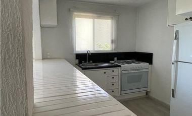 PENTHOUSE EN VENTA CON VISTA AL LAGO