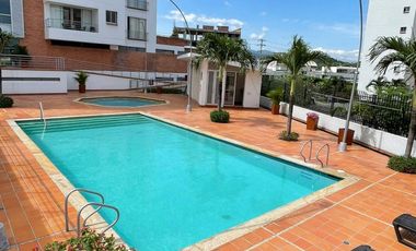 apartamento en venta en via club tenis. Cod V1146