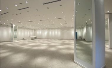 Alquiler o venta de local comercial ubicado en mega mall (MM)