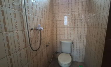 Disewakan Paviliun Strategis di Jl. Tebet Timur Dalam - Cocok untuk Kantor, Akses Mudah & Lingkungan Nyaman