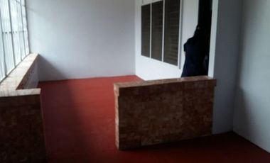 Semi-Furnished House for rent with 4 bedroom in Angeles City