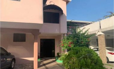 SE ALQUILA DUPLEX EN ALTOS DEL GOLF SAN FRANCISCO 352 M2