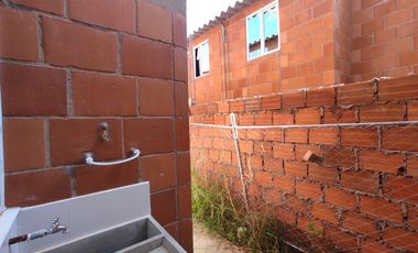 casa en venta en candelaria. Cod V6696577