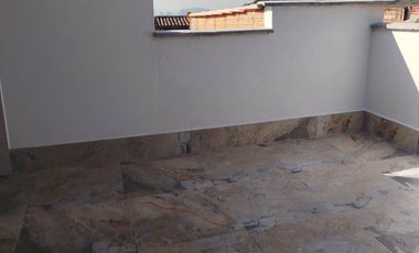 apartamento en arriendo en alfonso lópez. Cod A215003