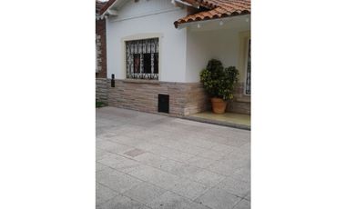 CHALET 3 AMB. AL FRENTE Y CHALET 4 AMB. ATRAS