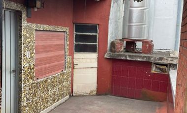 Departamento Tipo Casa en venta en Lanus Oeste