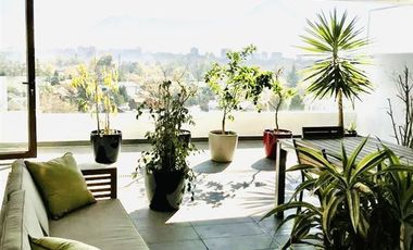 Departamento en Venta en Metro Los Dominicos - 3 estacionamientos