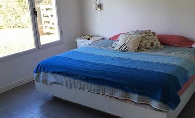 Exclusiva Casa-Quinta con Pileta - Gran parque - 3 amb!! Barrio 4 Robles