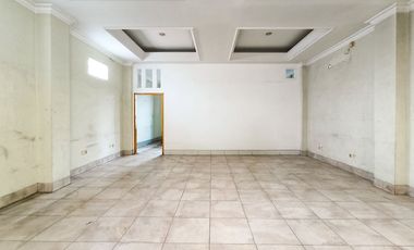 Rumah 1 Lt Luas 8 Menit ke Gerbang Tol Koja Barat Hadap Utara J-43455