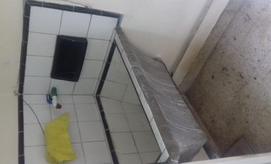 Chalet 2 dorm/quincho/parque - Lamadrid 900 -Lomas Este