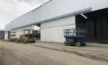 Vía Perimetral, Guayaquil alquilo bodega 5000 m2