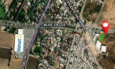 BLVD.LA LUZ