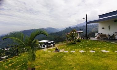 Venta de Casa Campestre en Floridablanca - C.R. Guadalquivir. Cod V5983