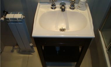 Amplia y moderna Casa 4 dormitorios y piscina zona Parque Primavesi