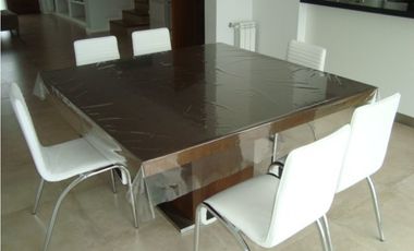 Amplia y moderna Casa 4 dormitorios y piscina zona Parque Primavesi