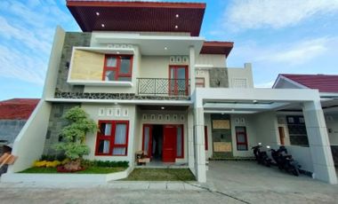 Rumah Siap Huni 2 Lantai Dijual BU Lokasi Gedongkuning