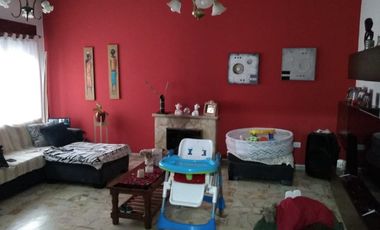 Casa PH en venta en Quilmes Oeste