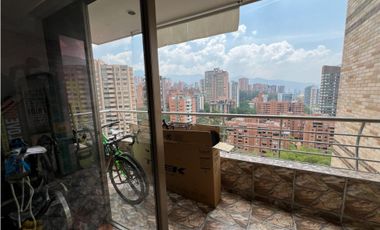 Alquiler Apartamento Milla de Oro Medellín 145 Mts2