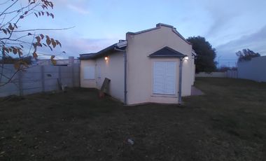 Chalet en venta en Ameghino