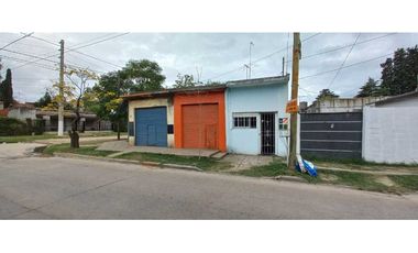 Venta casa MULTIFAMILIAR 2 casas + 3 locales +2 deptos