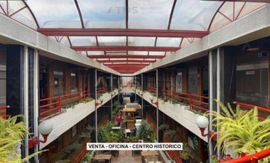 oficina en venta en cc 450 aÑos - centro. Cod V4916