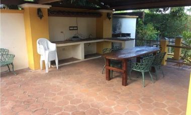ALQUILO CASA DE PLAYA CON PISCINA POR TEMPORADAS
