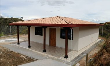 Casa Finca Nueva de 3.333 m2 por $299.000.000 Enea San Vicente