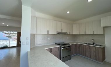 PREVENTA DE CASA EN LOMALTA, MORELIA