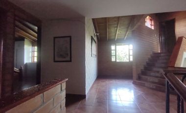 FINCA PARA ARRIENDO EN RIONEGRO SECTOR LOS COLEGIOS