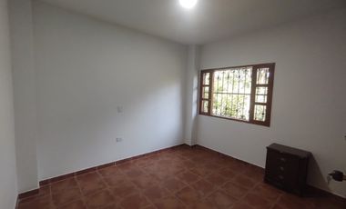 FINCA PARA ARRIENDO EN RIONEGRO SECTOR LOS COLEGIOS