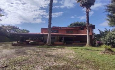 FINCA PARA ARRIENDO EN RIONEGRO SECTOR LOS COLEGIOS