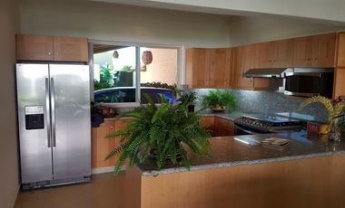 Casas de lujo en coto a unos pasos del Lago