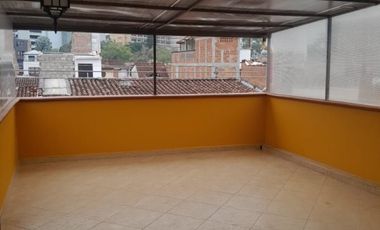 apartamento en arriendo en robledo. Cod A5112